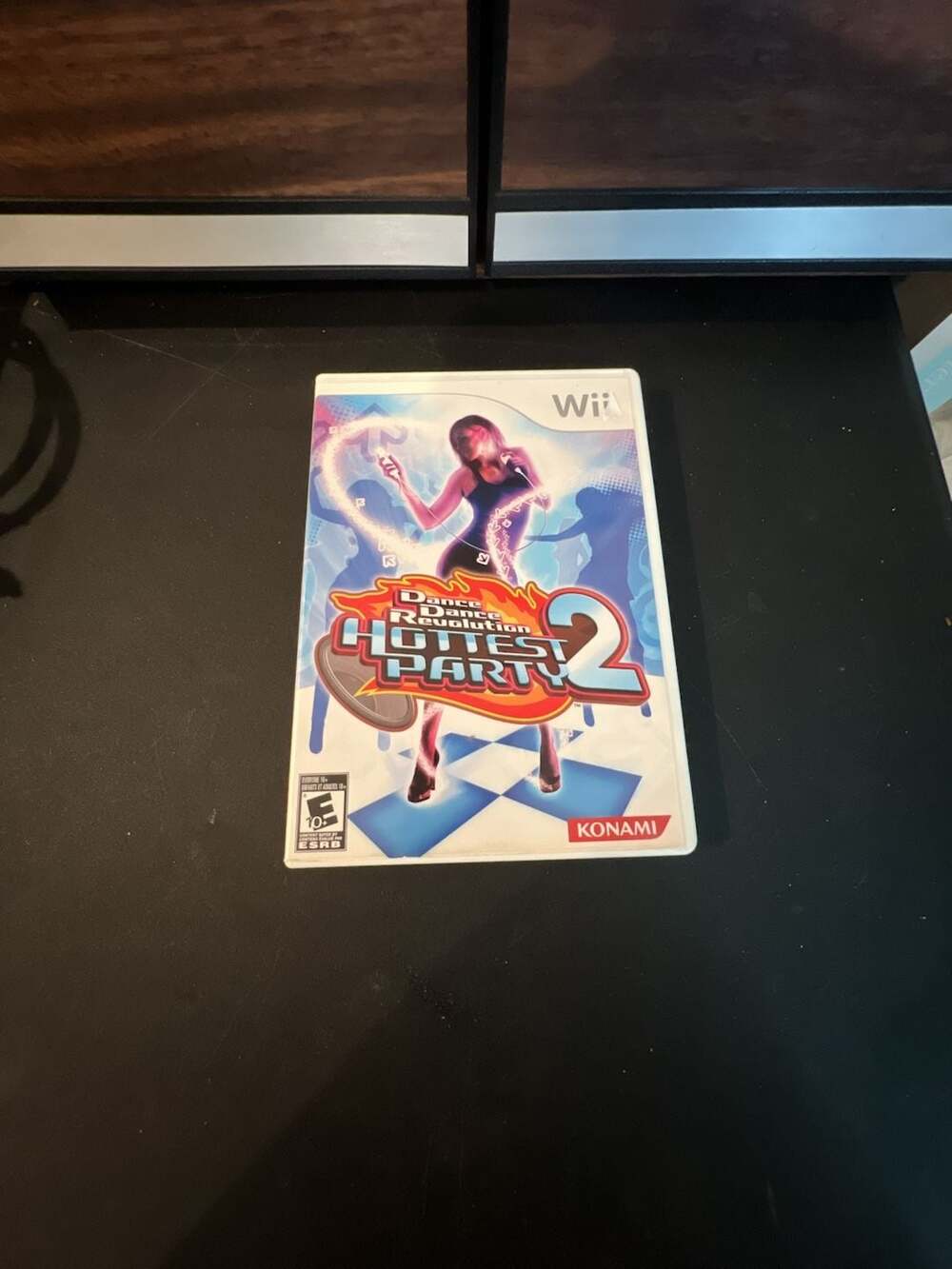 Dance Dance Revolution Hottest Party 2 Nintendo Wii Game Complete with Manual